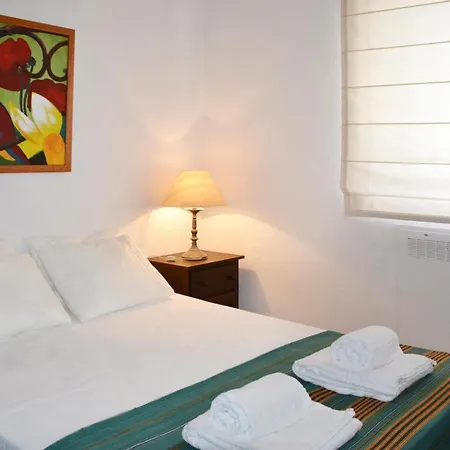 Sleeps 17 Pool Wifi Вилла