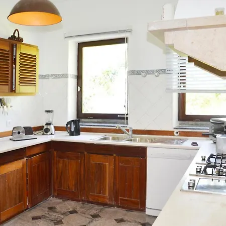Sleeps 17 Pool Wifi Вилла Прая-даш-Масанш